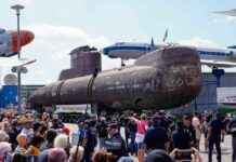 Historisches U-Boot U17 kommt im Technik-Museum Sinsheim an. news-29072024-015357