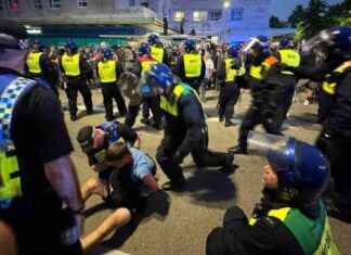 Polizisten bei Ausschreitungen in Großbritannien verletzt – Aktuelle Gewaltvorfälle news-06082024-102825