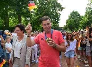 Hagener Reiter über Olympia-Gold, Traumritt und Begegnung mit Snoop Dogg news-08082024-205849