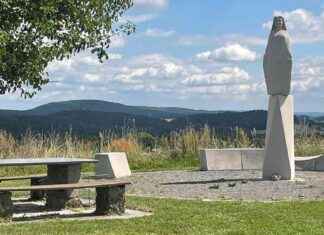 Traditionelles Fest im Herzen der Natur: Einzigartige Kulisse und Bräuche news-12082024-233047