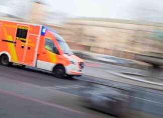 Medizinischer Notfall auf der Hörder Straße: Autofahrer bewusstlos im Wagen news-14082024-213712