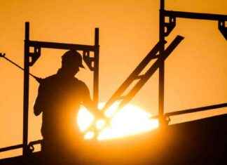 Gesundheitsrisiken: Hitzebelastung bei Bauarbeitern in Osnabrück news-15082024-052856