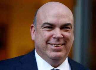 Mike Lynch: Britischer Tech-Milliardär vermisst nach Bootsunglück in Sizilien news-19082024-230402