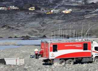 Suche nach Vermissten in eingestürzter Eishöhle auf Island beendet. news-27082024-001607