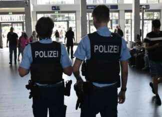 Diebe stehlen Gepäck am Dortmunder Hauptbahnhof: Flucht mit dem Bus entkommen news-10092024-153441