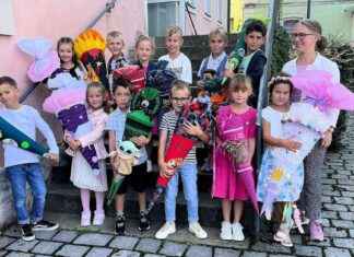 ABC-Schützen 2024: Erstklässler der Klasse 1b Grundschule Neubrunn news-10092024-185326