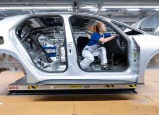 Elektroauto-Nutzer kehren vermehrt zum Verbrenner zurück news-15102024-085827