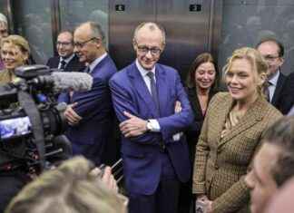 CDU-Chef Friedrich Merz fordert vorverlegte Wahlen news-07112024-160847