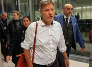 Robert Habeck belastet Beziehung zu Grünen nach Ampel-Aus – Kanzlerkandidatur in Frage gestellt news-08112024-161831