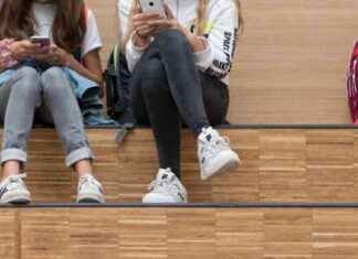 Smartphones in der Schule: Sollten Kinder ohne Handys sein? news-10112024-043148