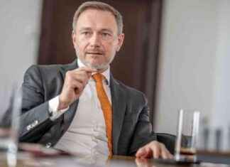 FDP-Chef Lindner diskutiert den Koalitionsbruch der Ampelkoalition news-10112024-144602