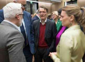 Bundesrat genehmigt Krankenhausreform von Karl Lauterbach news-22112024-144113