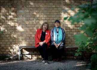 Kampf gegen Rechts: Omas zeigen Mut und Engagement kampf-gegen-rechts-omas-zeigen-mut-und-engagement