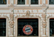 Aufstellungen Teilnehmer Aston Villa Gegen FC Bayern München – Überraschungen Enthüllt!