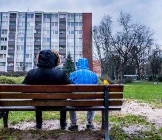 rechtsextremismus-die-gefahr-von-ns-slogans-und-gewalt